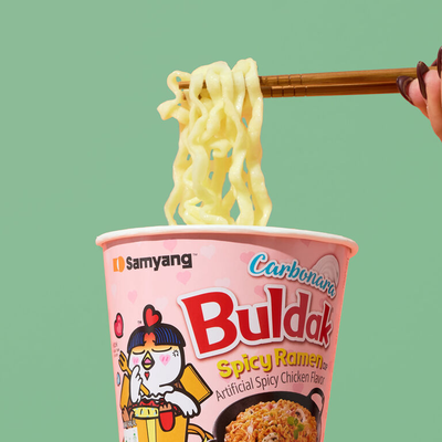 Лапша Samyang Hot Chicken Ramen Carbonara