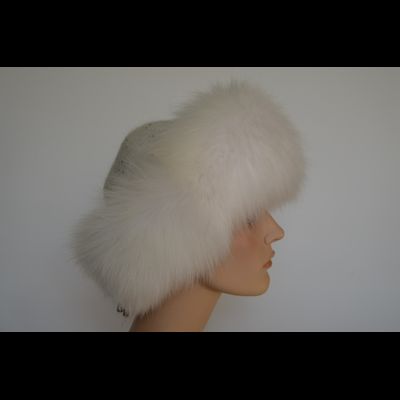 Шапка Vizio 8058 CCP  V с мехом белая