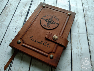 Винтажный именной ежедневник из натуральной кожи с гравировкой логотипа