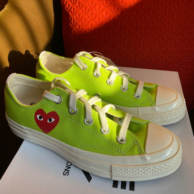 Заказать настоящие кеды Конверс Ком де гарсон салатовые низкие 168302c