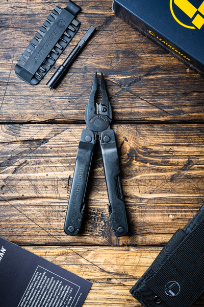 Мультитул Leatherman Super Tool 300 M black с чехлом