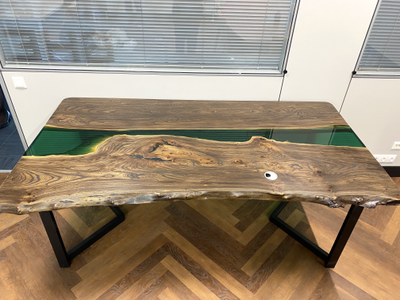 стол-река, карагач, слэб, стол из слэба, стол из спила, стол с рекой, стол из эпоксидной смолы, спил