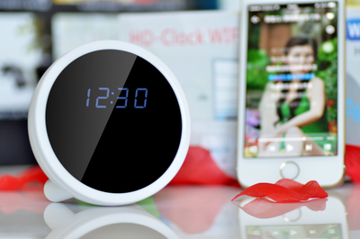 IP видеоняня WiFi (с информатором времени, месяцем и числом) с аккумулятором и с DVR, Full HD (Pro iCam)