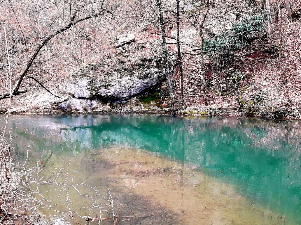 Чернореченский каньон, тур на 8 марта в Крыму