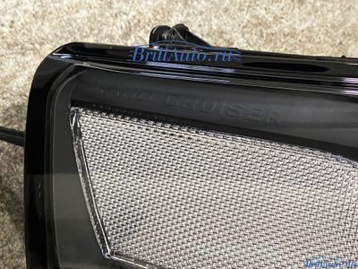 Фары Toyota Land Cruiser 200 черные Executive (GBT)