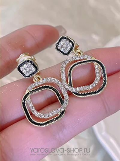 Клипсы квадрат в квадрате со стразами