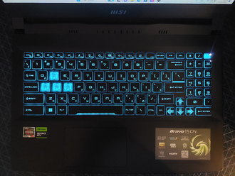 MSI Bravo 15 C7VF-222XRU ( 15.6 FHD IPS 144Hz Ryzen 7 7735HS RTX4060 (8Gb) 16Gb 1000SSD )