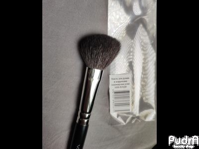 Valeri-D Кисть для визажа 16М 824Д0 волос козы, со скосом