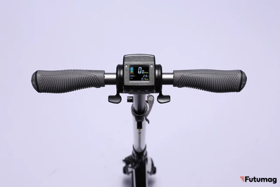 Электросамокат E-TWOW Booster SE белый