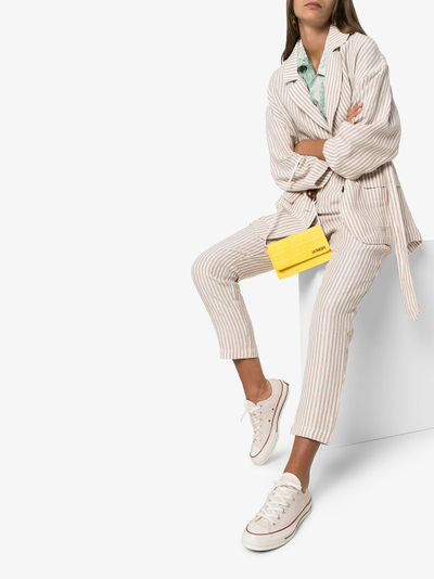 кеды конверсы белые низкие на ноге