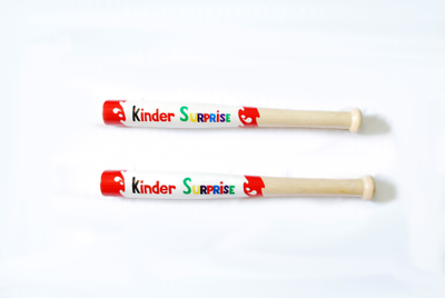Бейсбольная бита Kinder Surprise