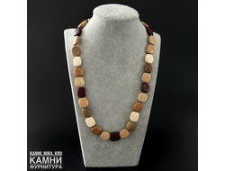 Бусы микс деревянных квадратных бусин 14-14,8 мм нить около 27 шт, цена за штуку