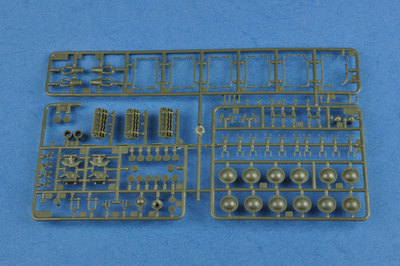 Сборная модель: (Hobby Boss 82602) Советский средний танк Т-34/85