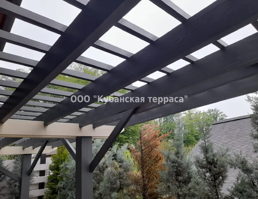 Деревянная пергола к дому г.Сочи