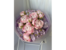 Букет пионов и гортензий из зефира