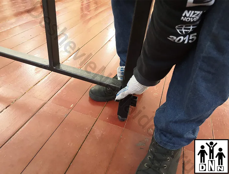 Монтаж ринга на помосте