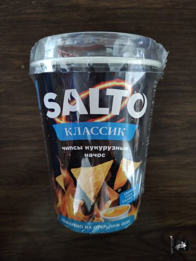 Чипсы Salto Классика + Сырный соус 120 гр.