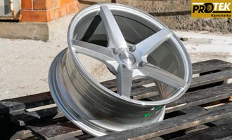 Комплект дисков R16 7,5J ET+35 4*100 Vossen VPS-303 Серебро с полированными лучами (G500)