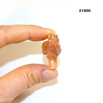 Арагонит натуральный (кристалл) арт.21900: 7,9г - 28*21*18мм