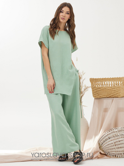 Женский льняной комплект мятного цвета