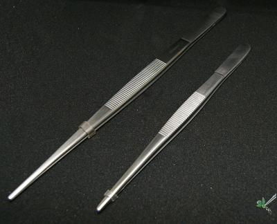 Пинцет металлический (15 см)