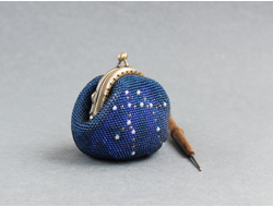 Монетница "Зодиак" Набор для вязания крючком с бисером от Ирины Рудевич - БЛИЗНЕЦЫ (синий)