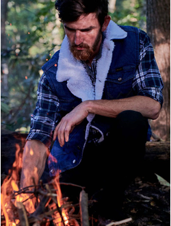 Жилет Wrangler® Sherpa Lined Denim Vest