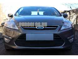 Защита радиатора Ford Mondeo IV 2010-2014 black