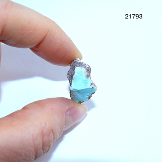 Бирюза натуральная (необработанная) Казахстан арт.21793: 2,7г - 18*15*8мм