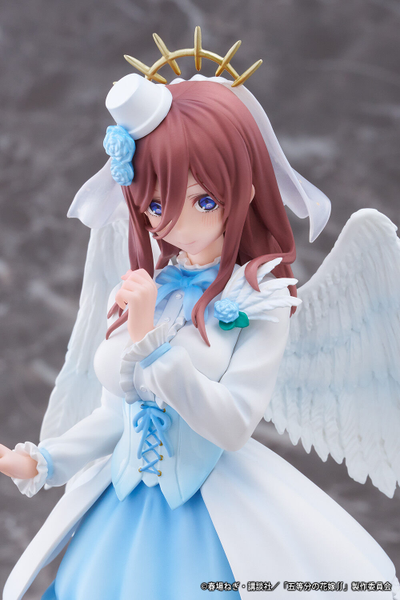 Фигурка 1/7 Мику Накано (Miku Nakano Angel ver.)