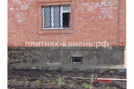 облицовка входной группы натуральным камнем