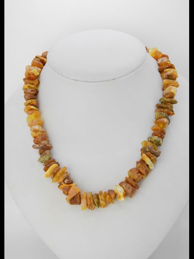 Лечебные бусы из крупного янтаря 01812