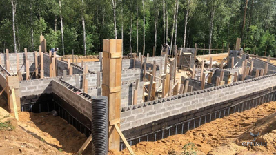 Бетонный блок, 300 мм