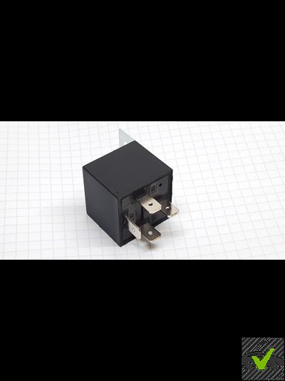 Реле автомобильное 40 ампер 4 контакта JD1912