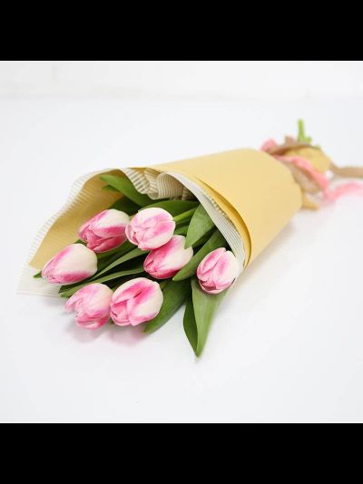 7 розовых тюльпанов