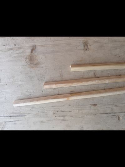 Угол деревянный 20х20 мм (3 метра)