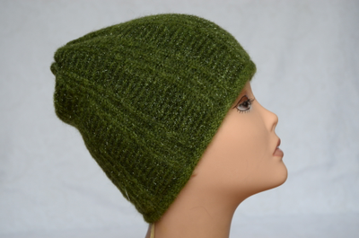 Вязаная зеленая женская шапка фото шапок Италии Вицио