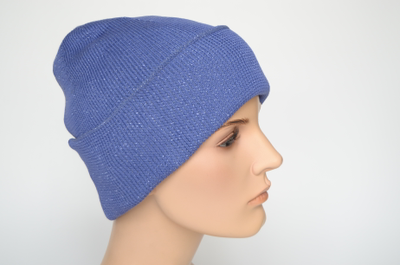 Женская весенняя шапка с отворотом