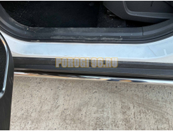 Защита штатного порога труба Папа Тюнинг d42 для BELGEE X70 2024-