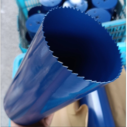 Коронка биметаллическая диаметр 182 мм глубина 200 мм + держатель с креплением шестигранник 13 мм для дрели