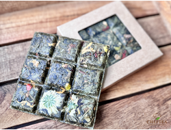 Прессованный чай Поцелуй Гейши зеленый (80г), плитка в крафт-коробочке с окном