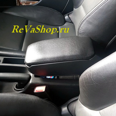 Крышка подлокотника центральной консоли купить подлокотник кожаный VAG VW Audi A3 8PA5 Volkswagen