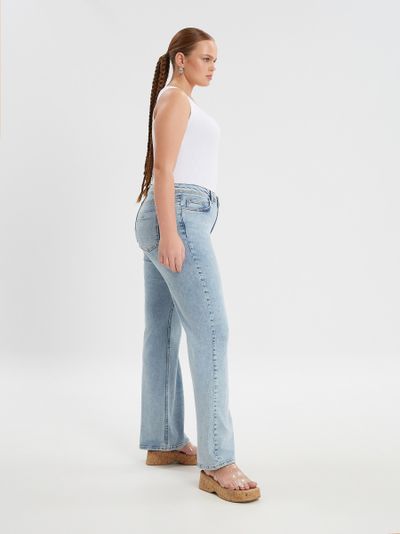 Джинсы клёш голубые