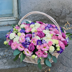 Цветочная корзина Волшебный подарок