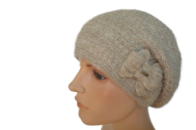 Женский берет Vizio 6702 B бежевый