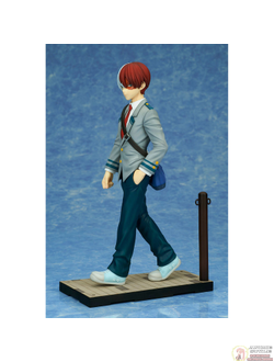 Фигурка 1/8 Шото Тодороки (Todoroki Shouto School Uniform Ver.)
