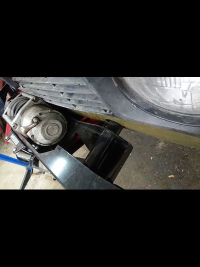 Подрамник (площадка) лебёдки Нива 4х4 "Вольф-стелс ZST-C-2" универсальный на трубах