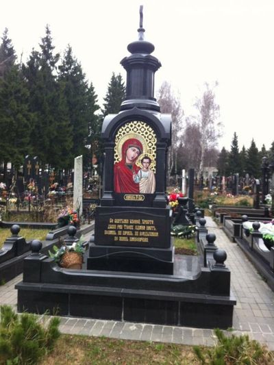 Православный памятник Часовня