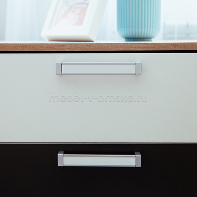 Шкаф волкер М02 3-х секционный