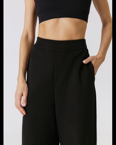 Брюки женские свободные из вискозы  (черный)